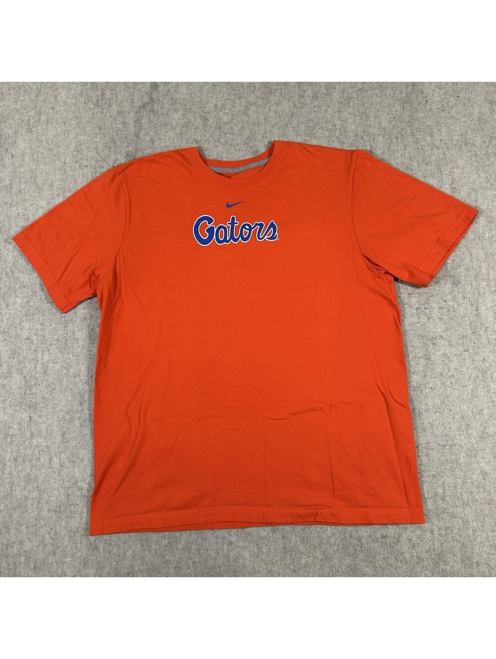 Nike Logo University Florida Gators T-Shirt Orange Size XL Women’s Short Sleeve